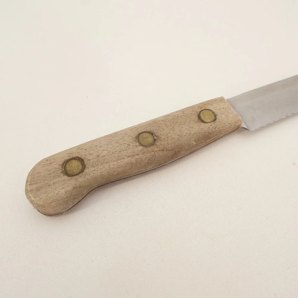 Chicago Cutlery BT7 Serrated Knife Wood Handle 7 inch Blade Made in USA Vintage